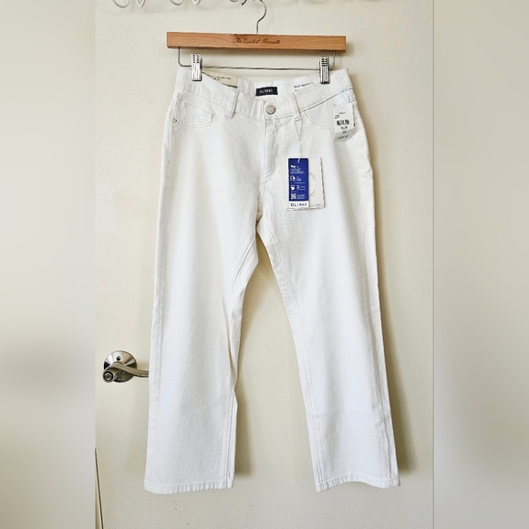 DL 1961 Rileu Boyfriend Strait White Denim Jeans - Picture 1 of 14